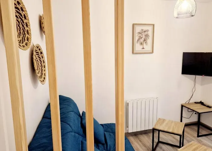 Le Cosy Yourhosthelper